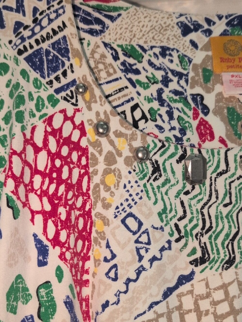 Ruby Rd. Multicolor Abstract Patchwork Long Sleeve Tee - Picture 3 of 5
